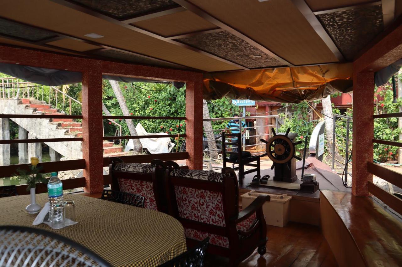 Kera Houseboats Alleppey Alappuzha ภายนอก รูปภาพ