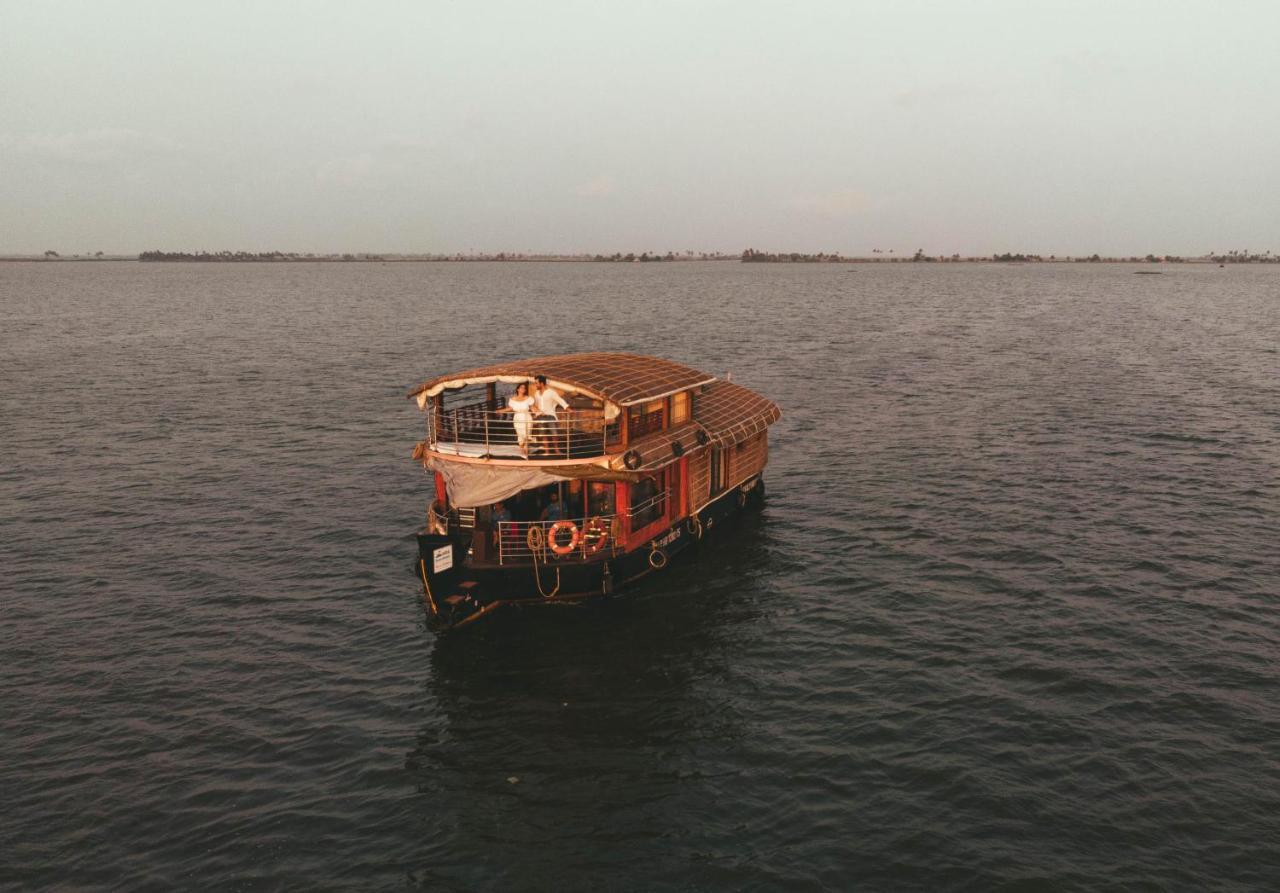 Kera Houseboats Alleppey Alappuzha ภายนอก รูปภาพ