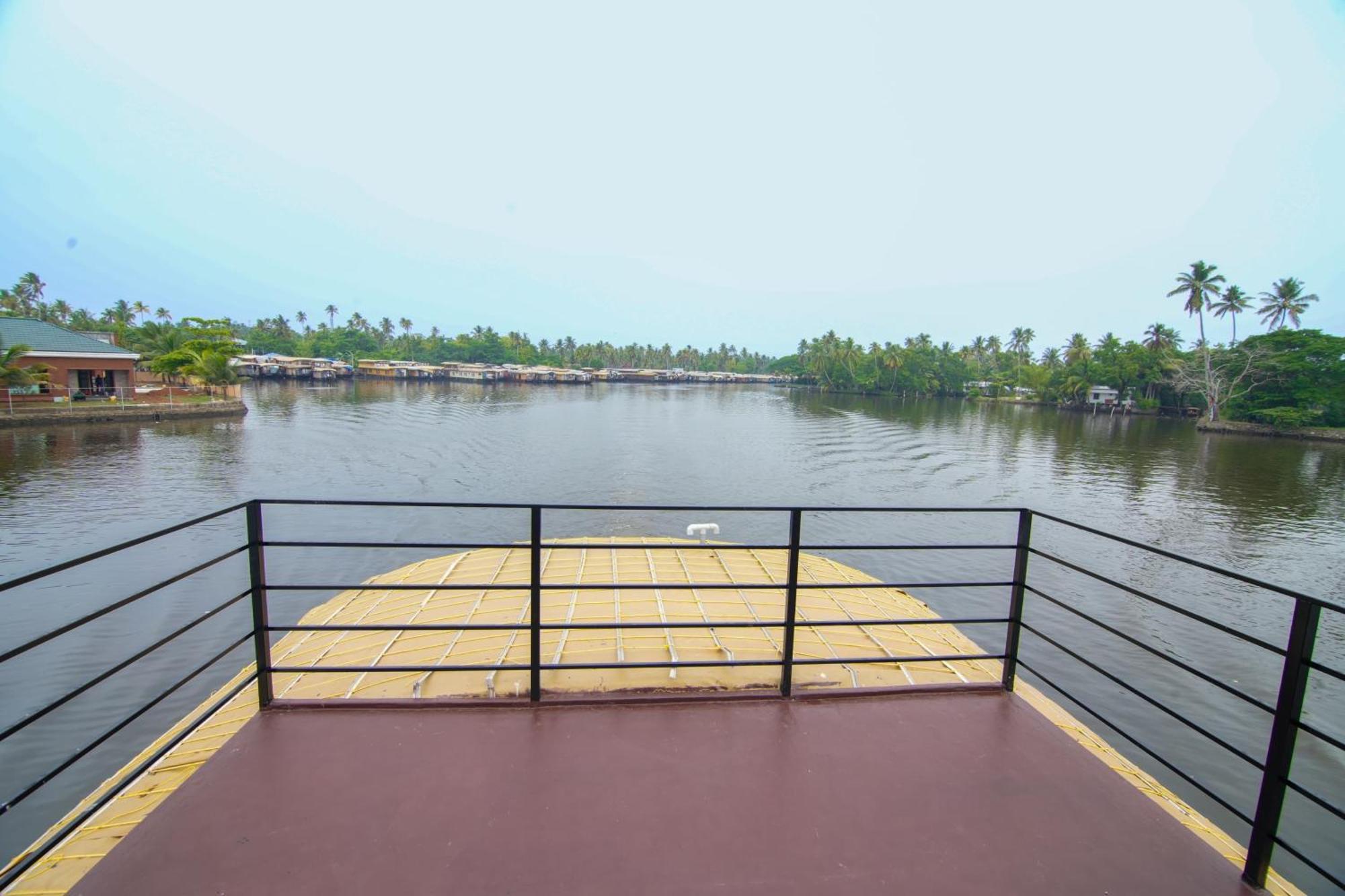 Kera Houseboats Alleppey Alappuzha ภายนอก รูปภาพ