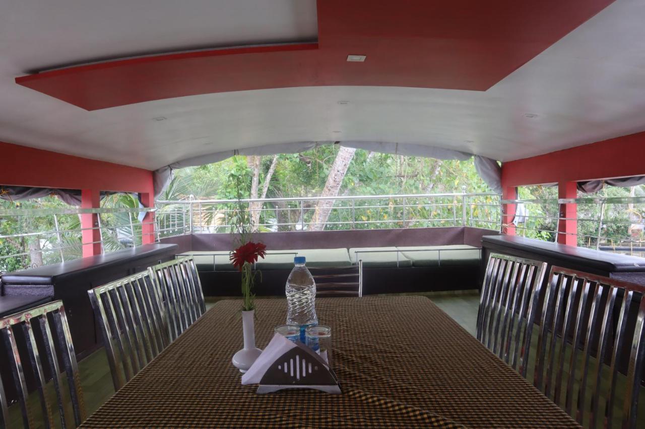 Kera Houseboats Alleppey Alappuzha ภายนอก รูปภาพ