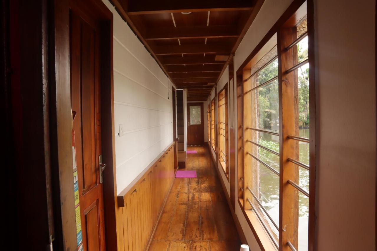 Kera Houseboats Alleppey Alappuzha ภายนอก รูปภาพ