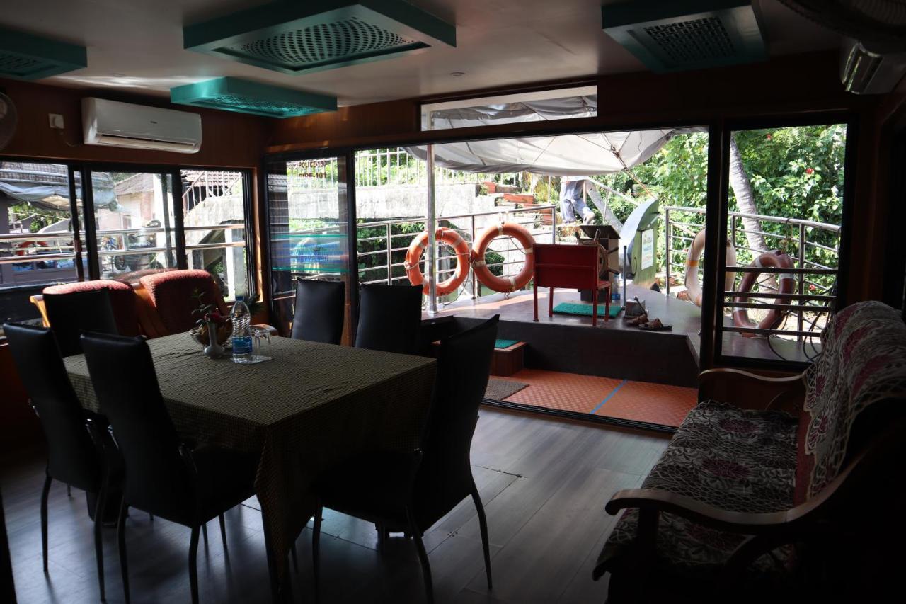 Kera Houseboats Alleppey Alappuzha ภายนอก รูปภาพ